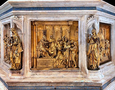 Lato con la Cattura del Battista di Lorenzo Ghiberti, dopo il restauro. Foto Bruno Bruchi